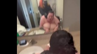 Fucking my BBW step sister in the bathroom while is at work